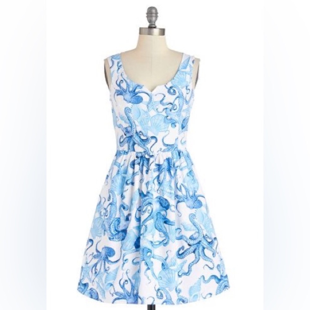 ModCloth Fervour octopus dress size medium